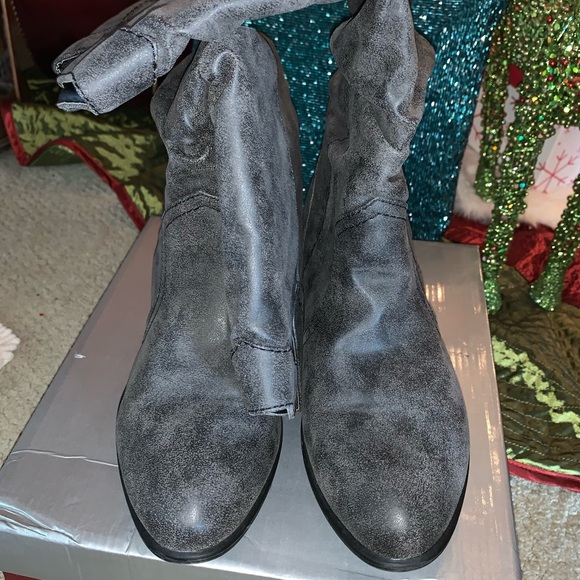 EUC Bahboo Sadie Slouch Boot - Picture 2 of 8